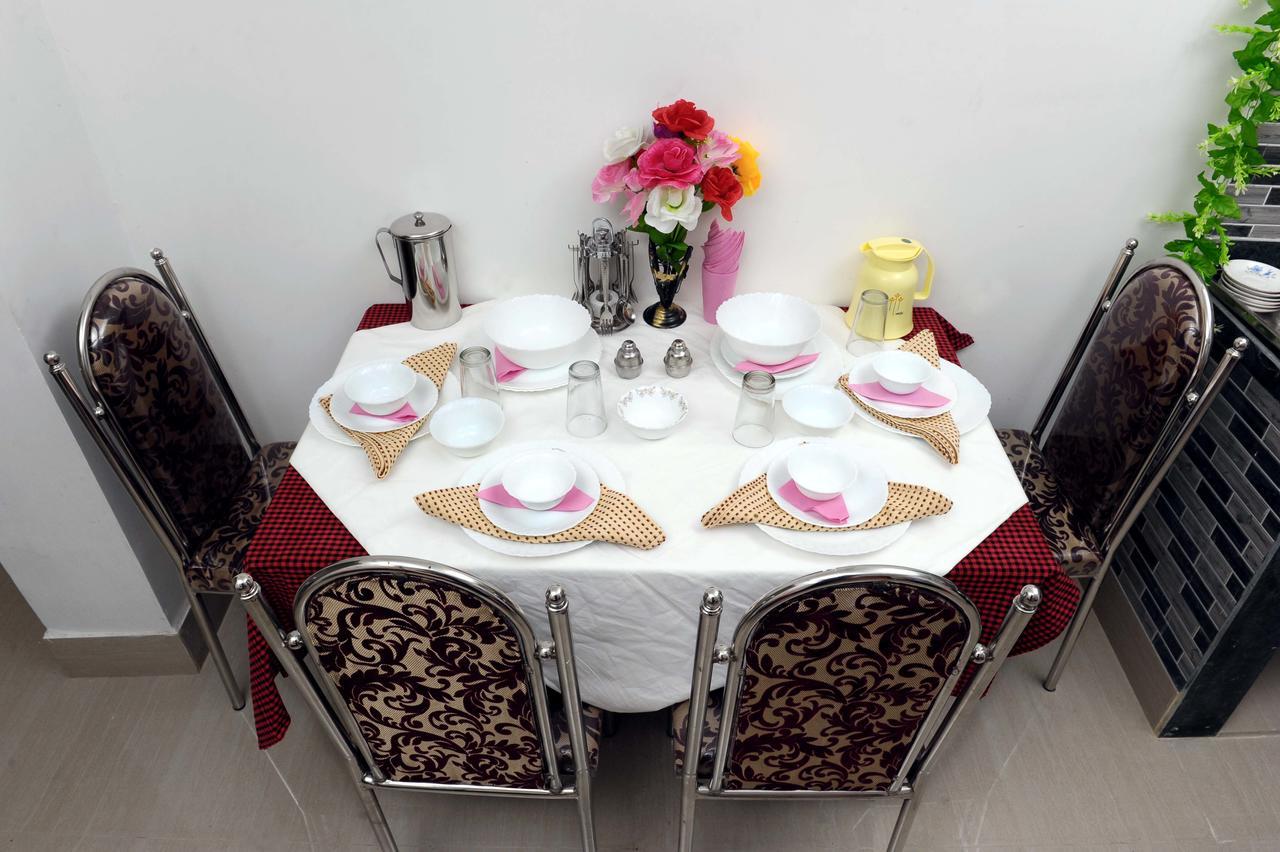 Jayanti Hotel Tarapith Buitenkant foto