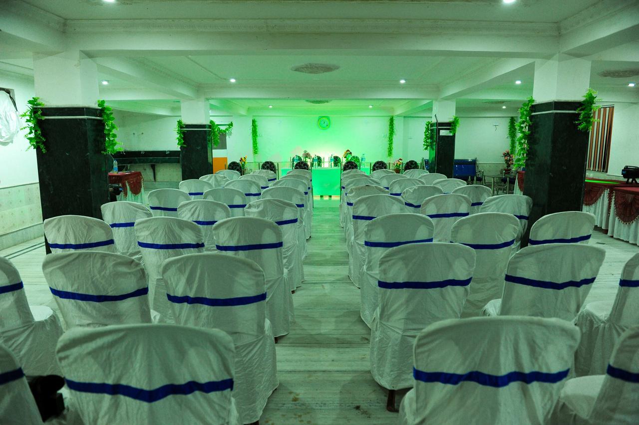 Jayanti Hotel Tarapith Buitenkant foto