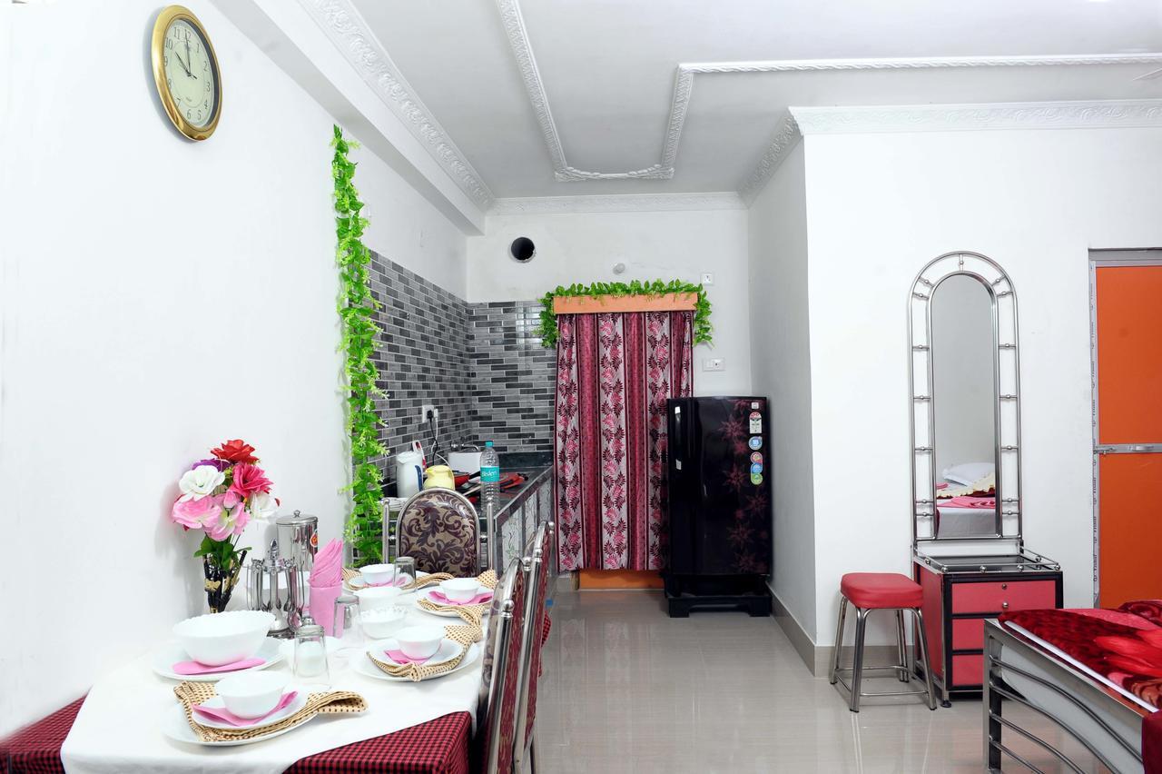 Jayanti Hotel Tarapith Buitenkant foto